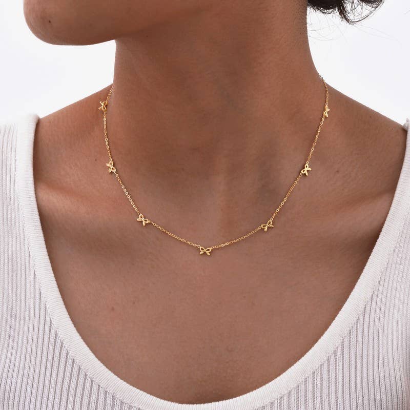 Golden Bow Necklace 🎀