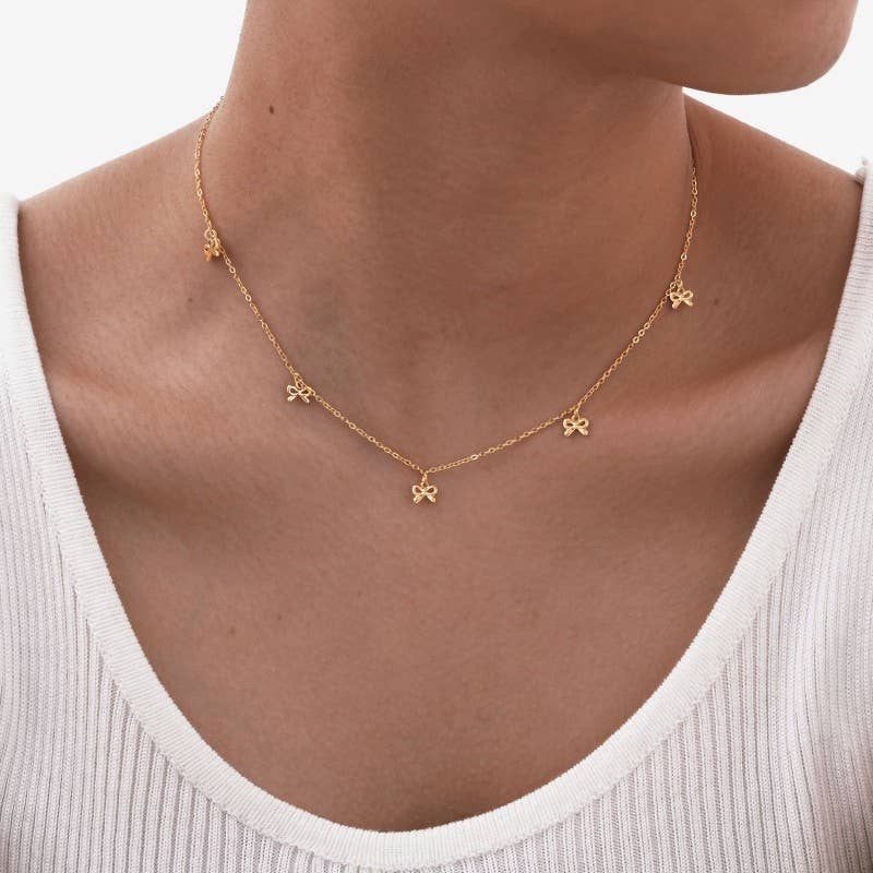 Golden Bow Necklace 🎀