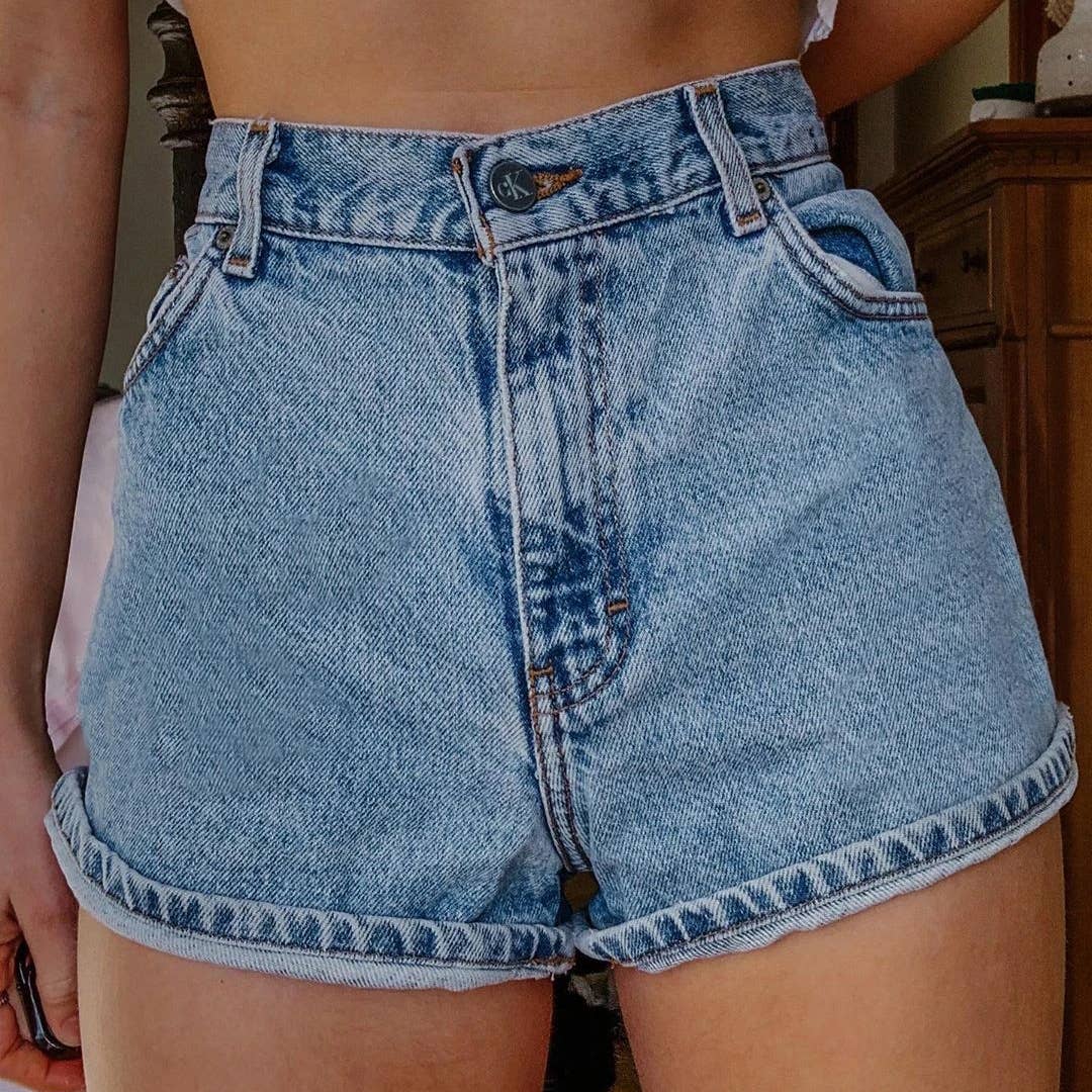 Pretty in Petals Shorts 🌸