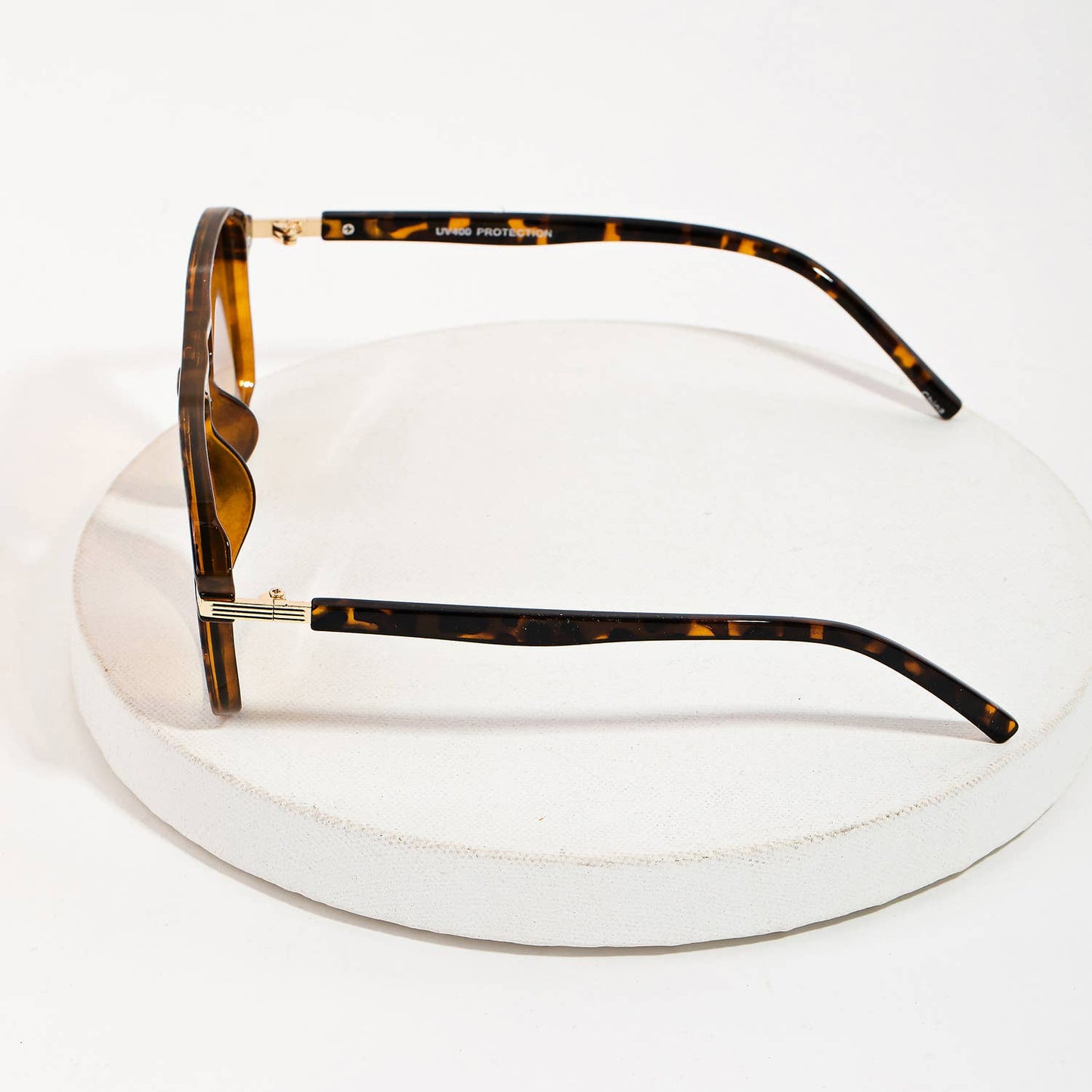Retro Babe Sunnies🪩
